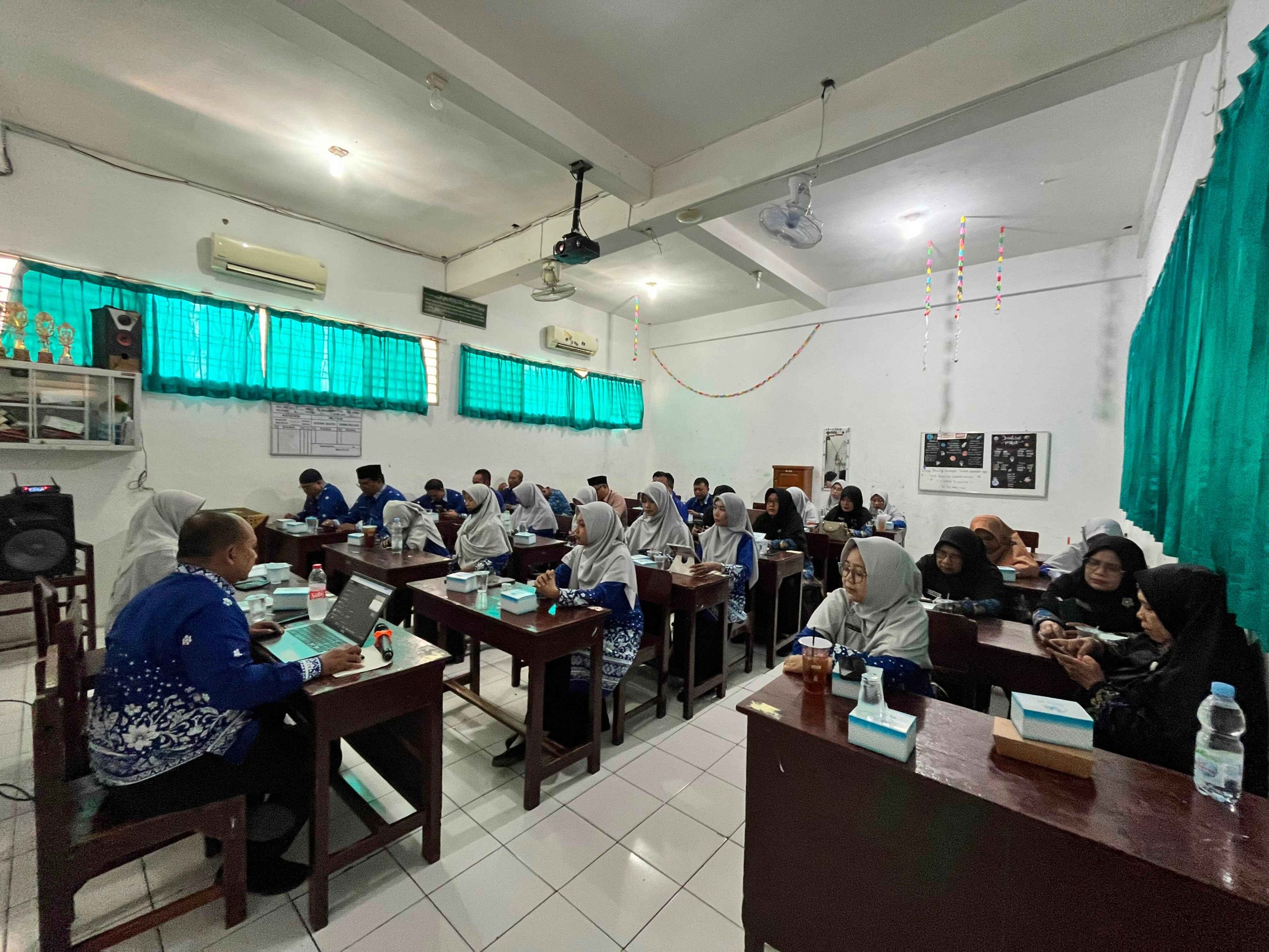 rapat-pleno-new-2